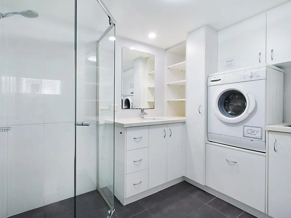 Cobden Court Unit 2 Apartment Gold Coast
